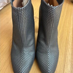 Pura Lopez Gray Ankle Booties with Textured Design